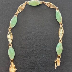 14k Yellow Gold w/Jade Bracelet